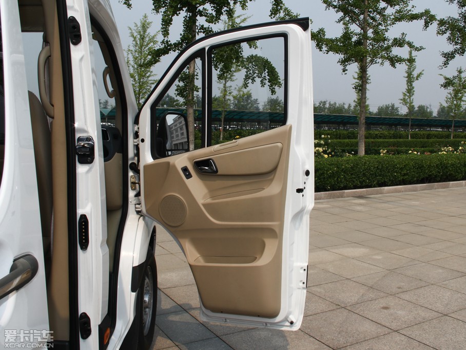 2015DZ 2.8T L(zhng)Sð