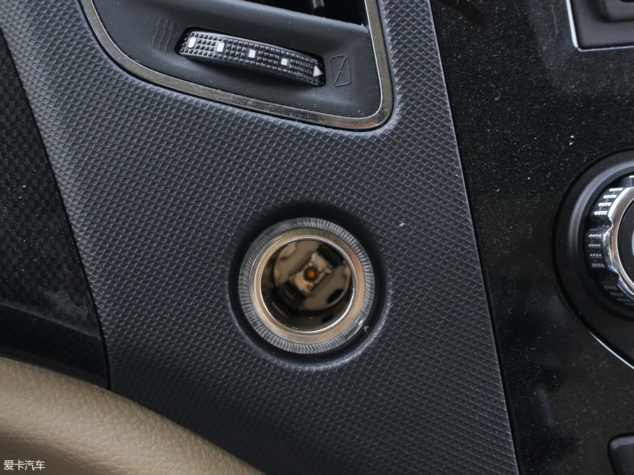 2017DZ 2.8T S քLSð