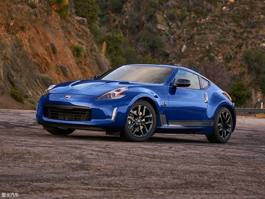 2019ծa370Z Heritage Edition
