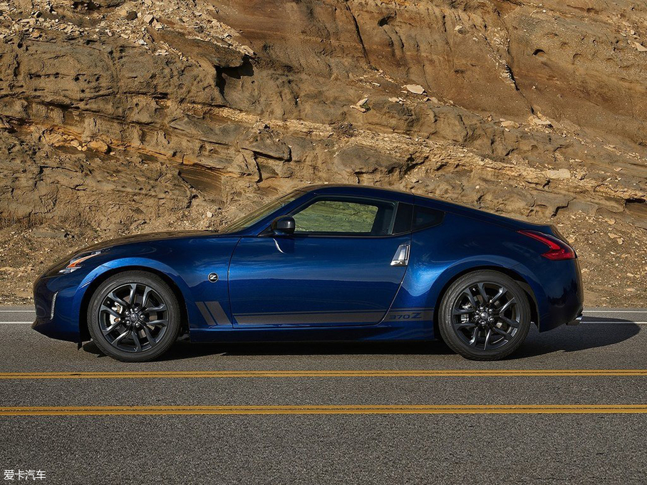 2019ծa370Z Heritage Edition