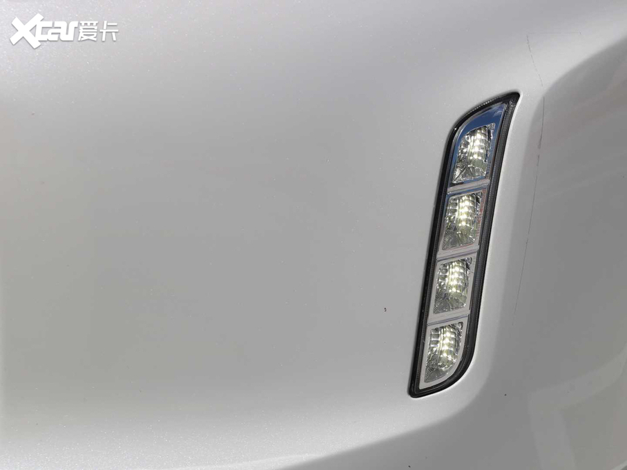 2019ծa370Z 50th Anniversary Edition