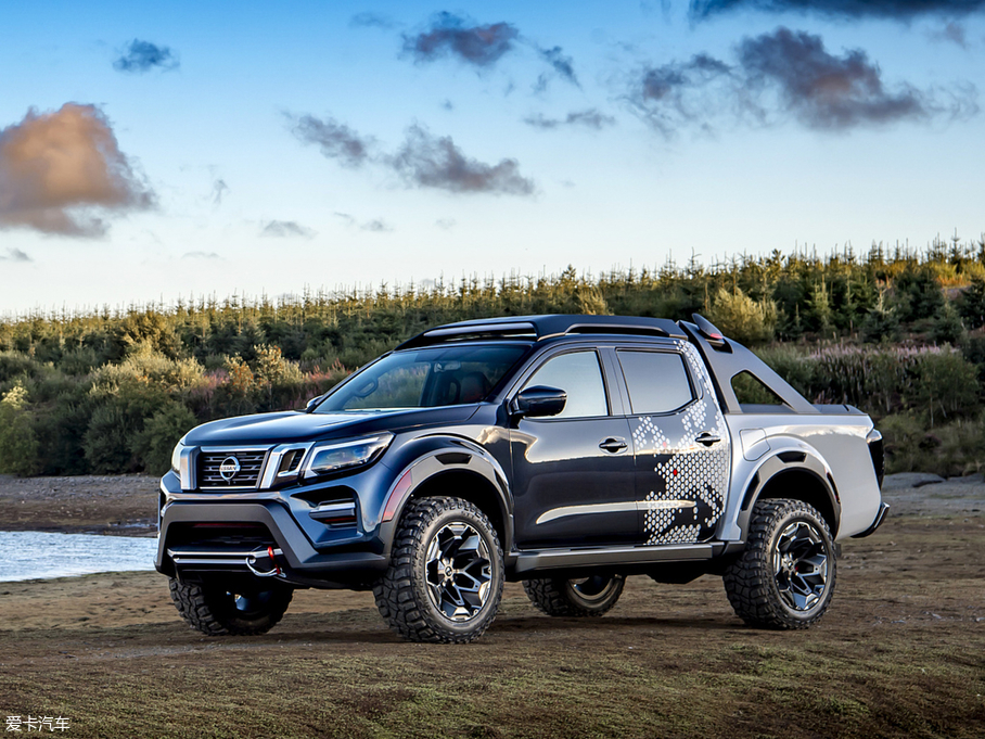 2018��Navara(����) Dark Sky