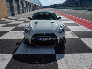 2020 NISMO w^