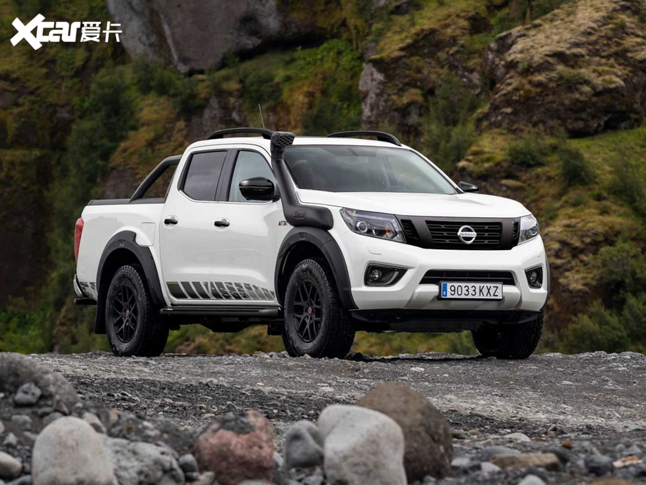 2020Navara() OFF-ROADER AT32