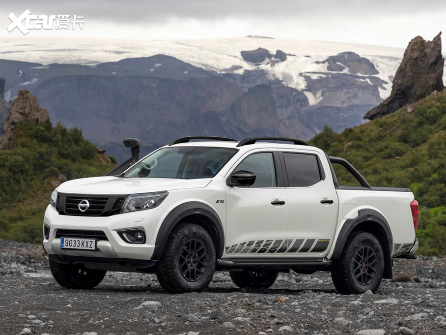 2020Navara() OFF-ROADER AT32