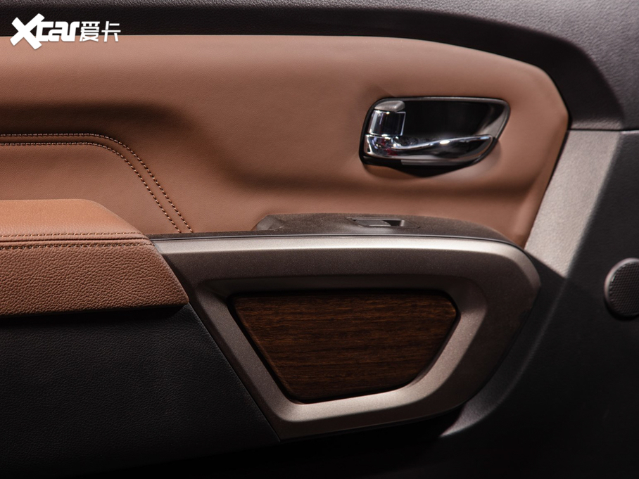 2020Titan Platinum Reserve