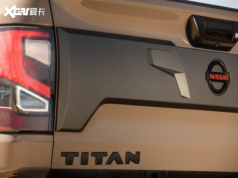 2020��Titan PRO-4X