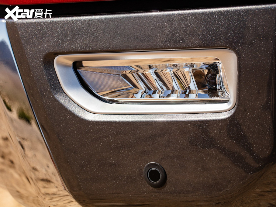 2020��Titan PRO-4X