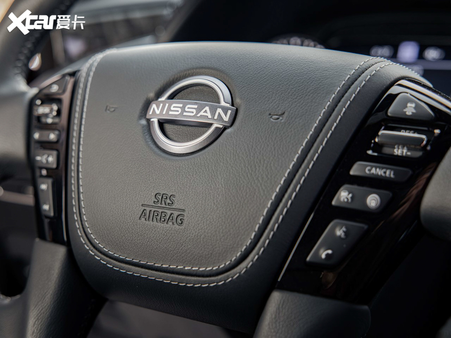 2021��Armada Platinum