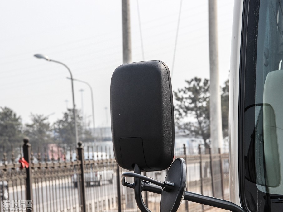 2013���ɏ 4.5L VIP�����(18��)