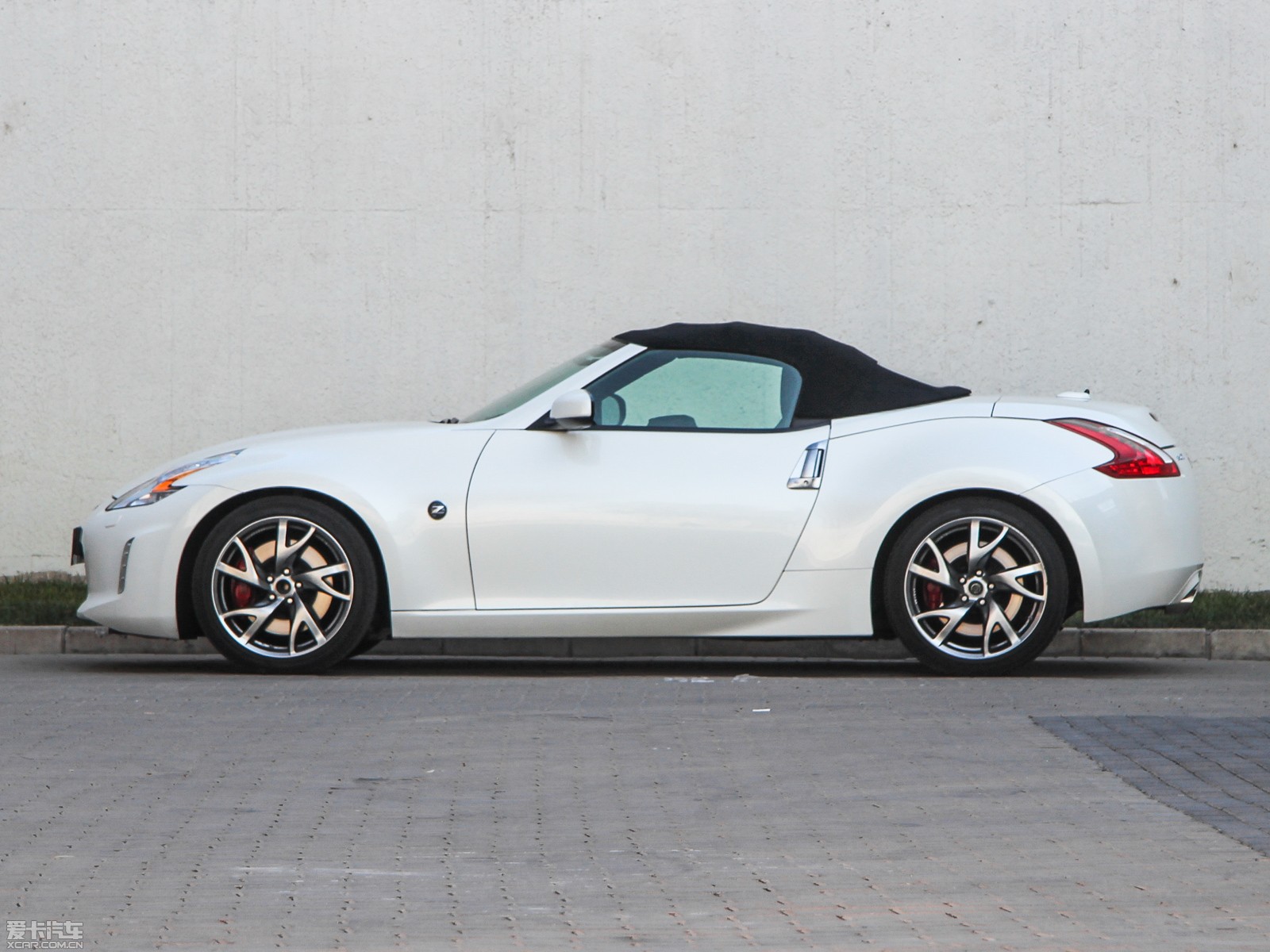 2013ծa370Z 3.7L Roadster
