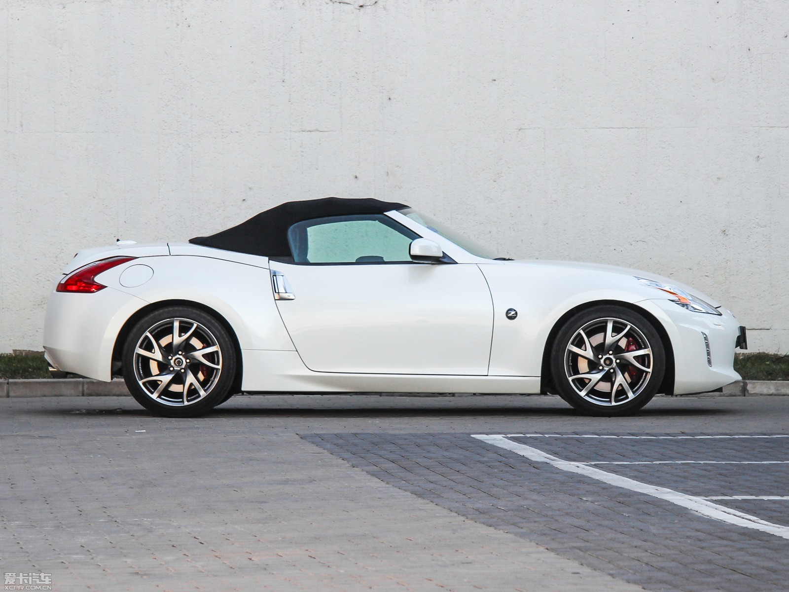 2013ծa370Z 3.7L Roadster