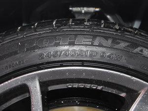 20133.7L Coupe ݆̥ߴ