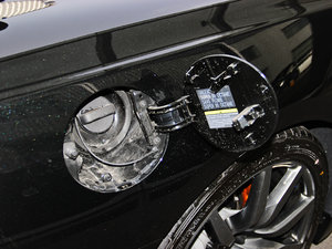 2014款3.8T Premium Edition 黑色内饰 油箱盖