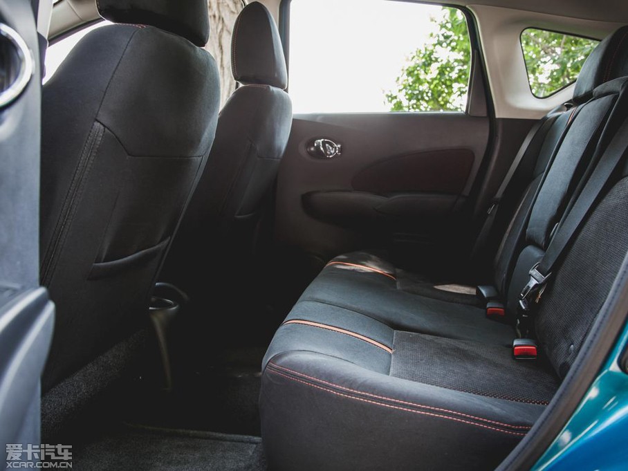 2015��Versa note SR