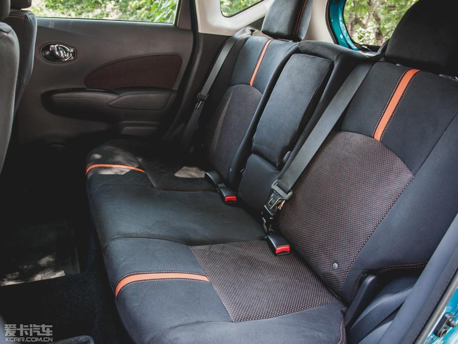 2015��Versa note SR