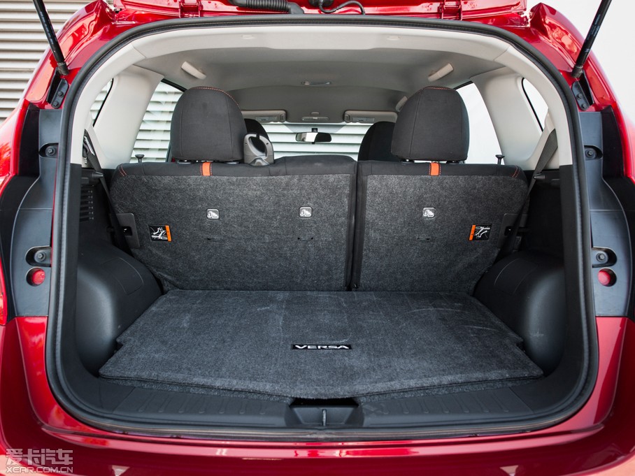 2015��Versa note SR