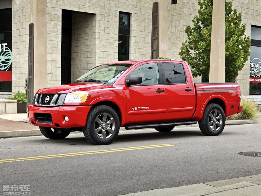 2012Titan 
