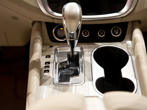 2014������� �п؅^(q��)