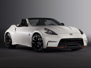 2015Nismo Roadster 