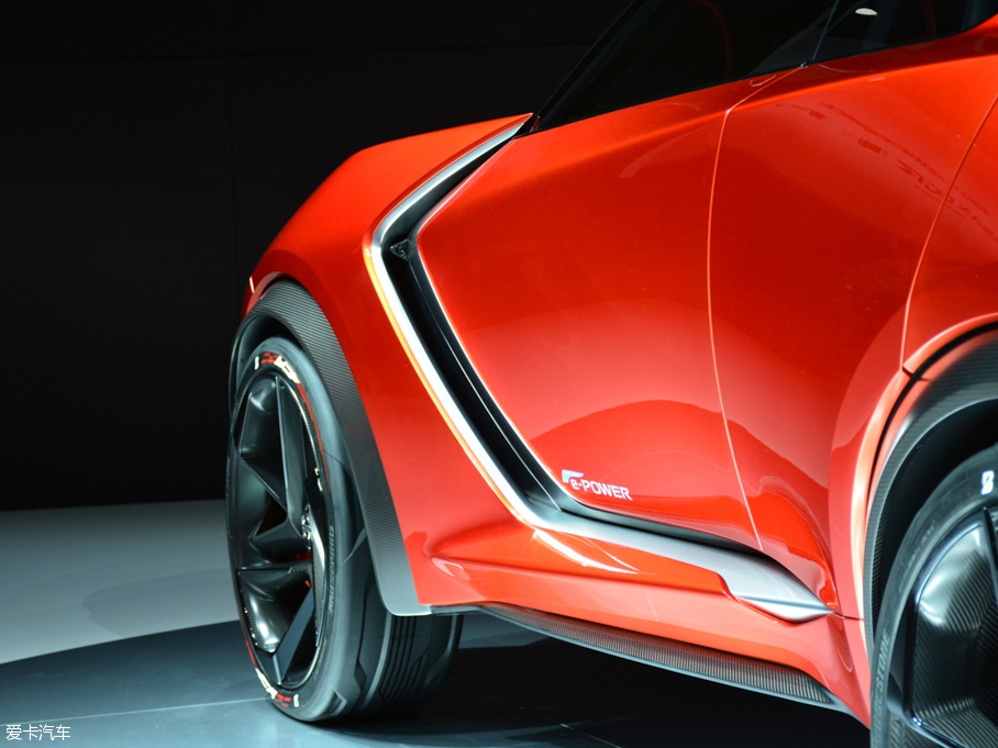 2015��Gripz ����܇