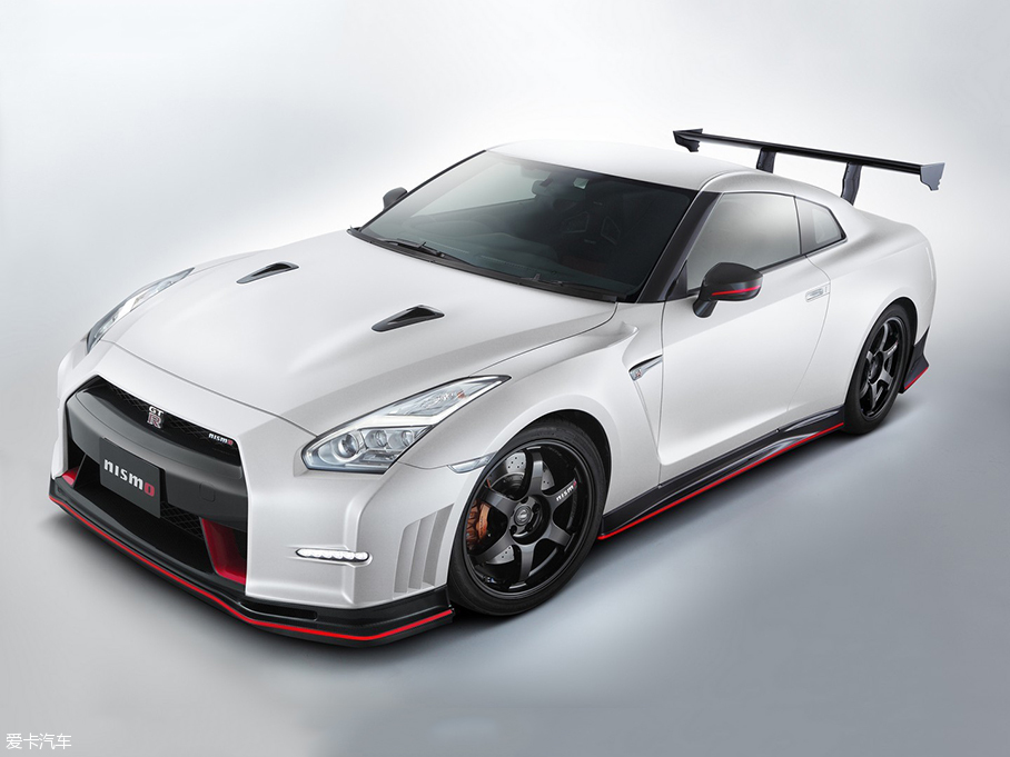 2016ծa(chn)GT-R 3.8T NISMO N Attack