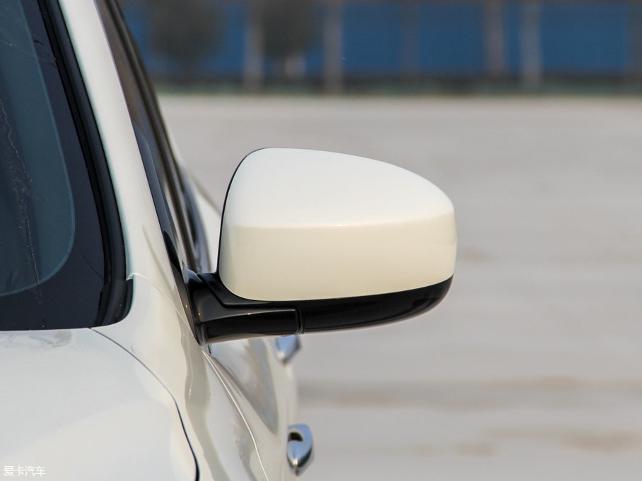 2016Pathfinder 2.5L hybrid