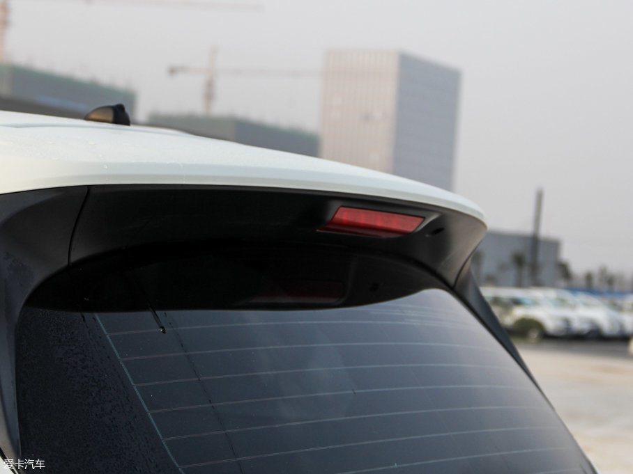 2016Pathfinder 2.5L hybrid