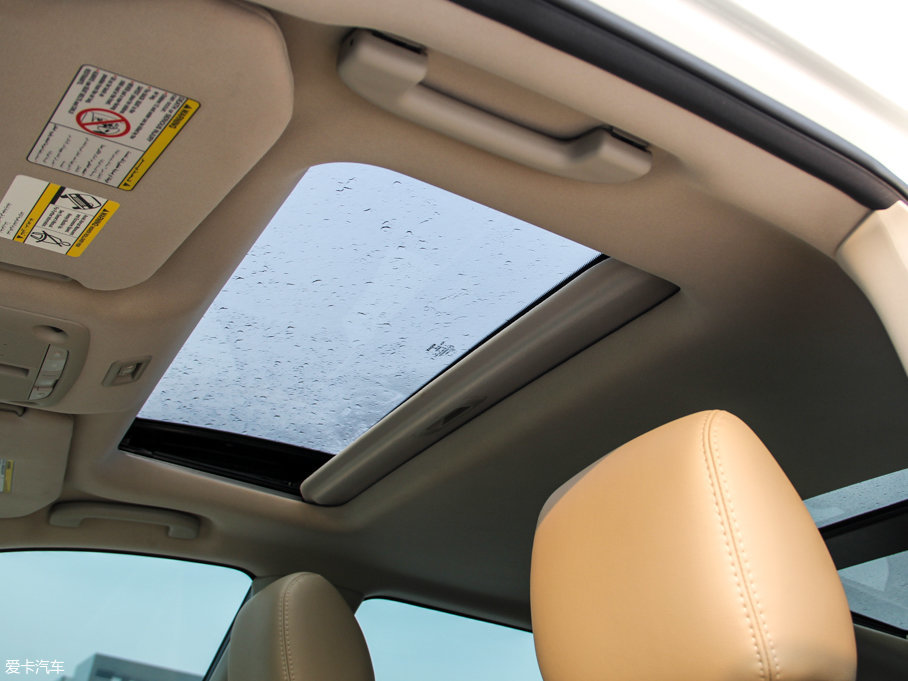 2016Pathfinder 2.5L hybrid