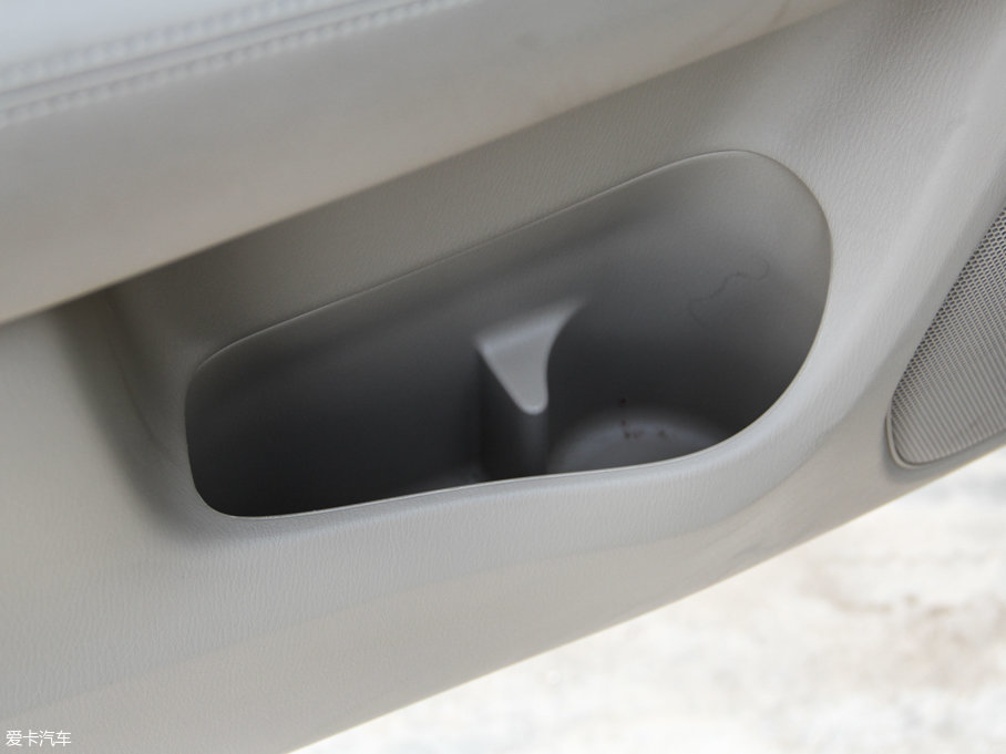 2016Pathfinder 2.5L hybrid