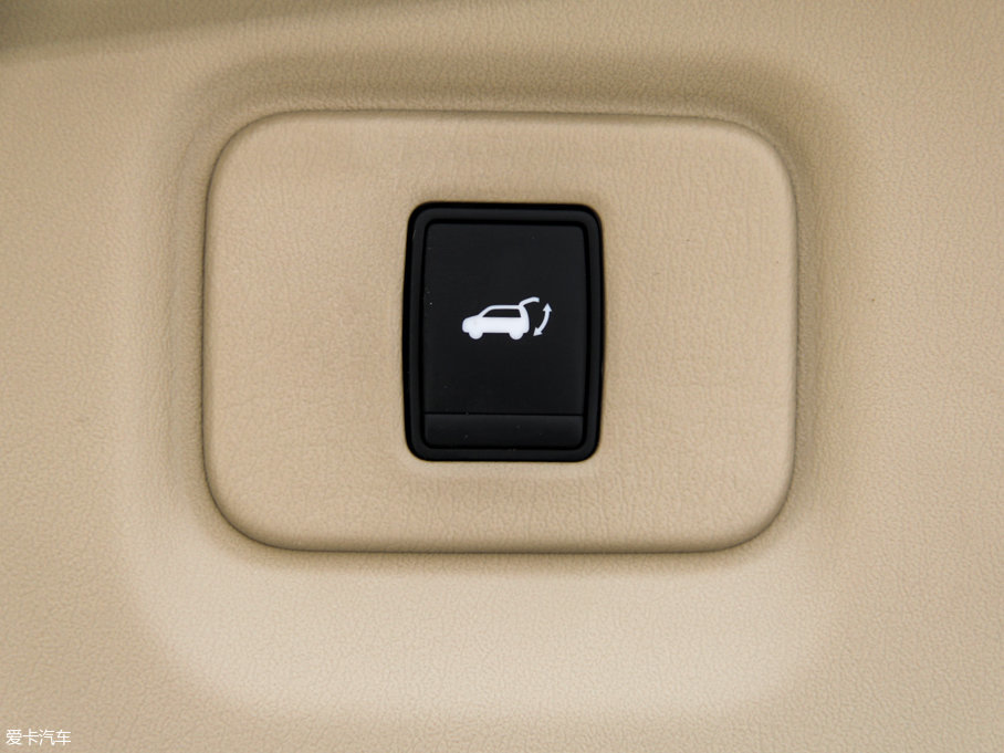 2016Pathfinder 2.5L hybrid