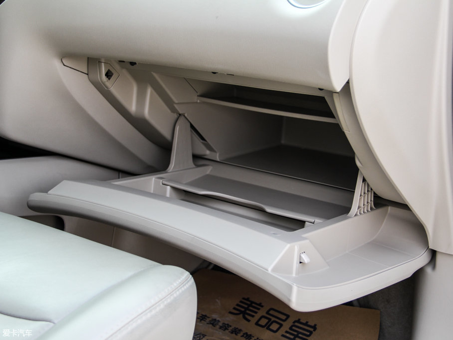 2016Pathfinder 2.5L hybrid