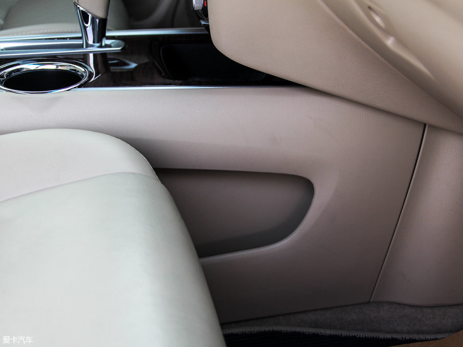 2016Pathfinder 2.5L hybrid