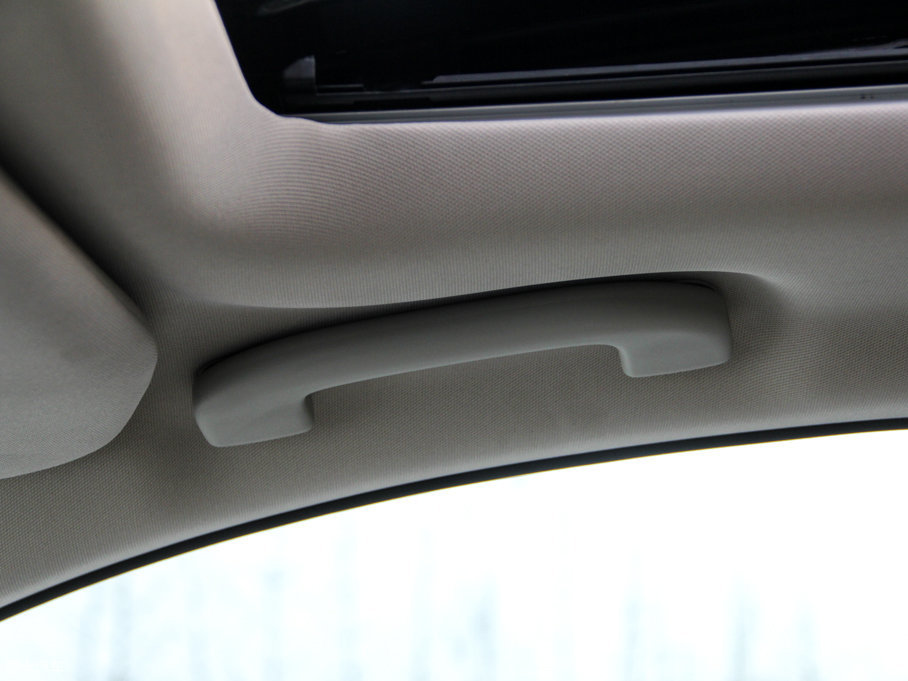 2016Pathfinder 2.5L hybrid