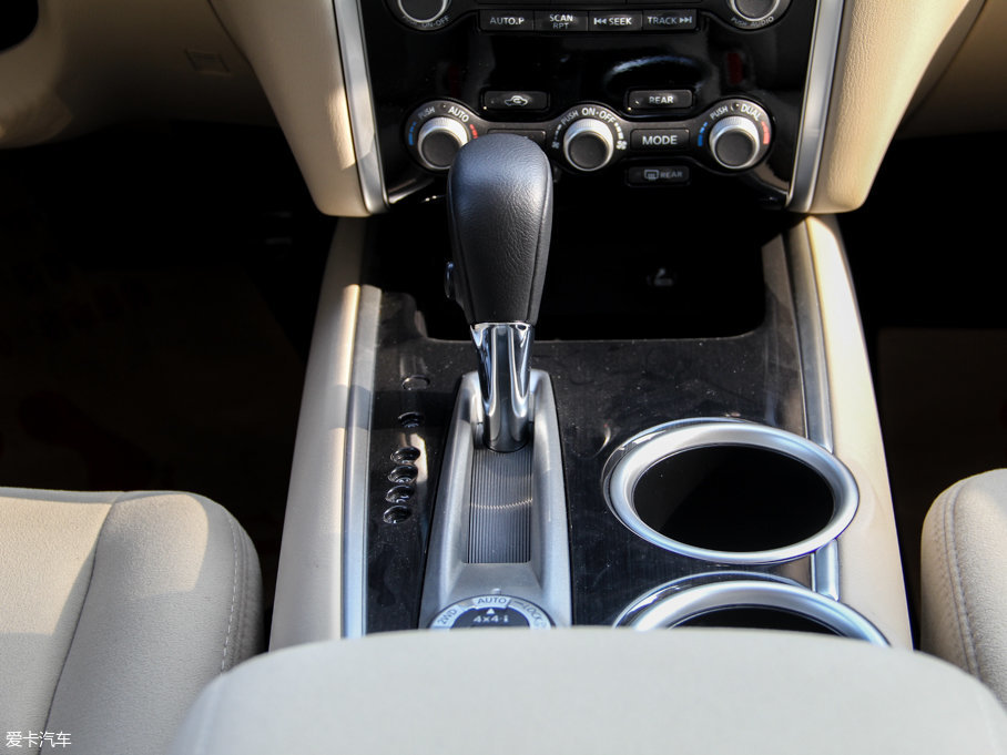 2016��Pathfinder 3.5L S