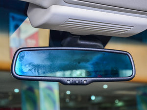 20175.6L V8 ܇(ni)ҕR