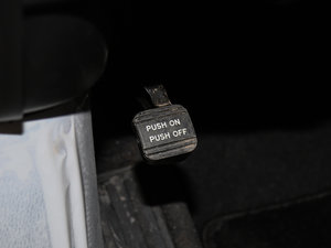 20184.0L I(lng)Ӣ v܇Ƅ