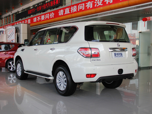 2018款4.0L 旗舰版 左后45度