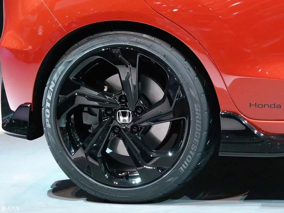 2018Small RS Concept