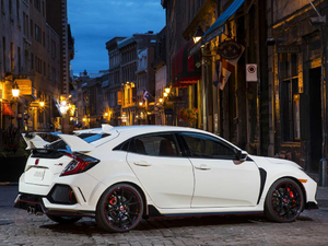 2019TYPE R w^