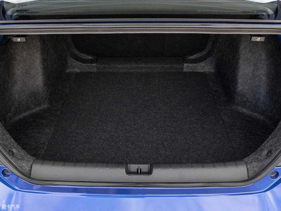 2020˼(M(jn)) Si Sedan