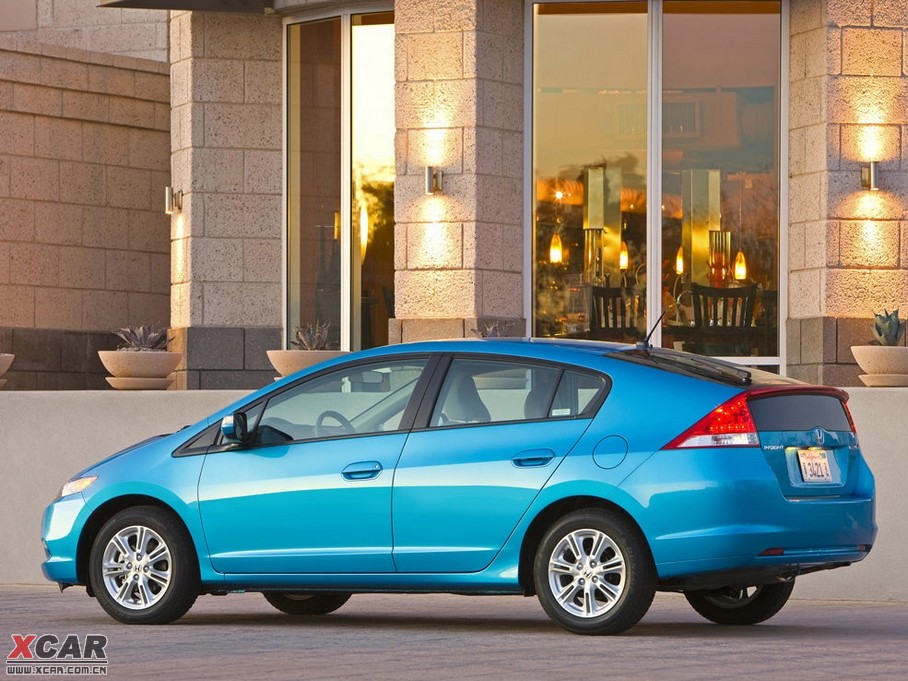 2013���Insight 