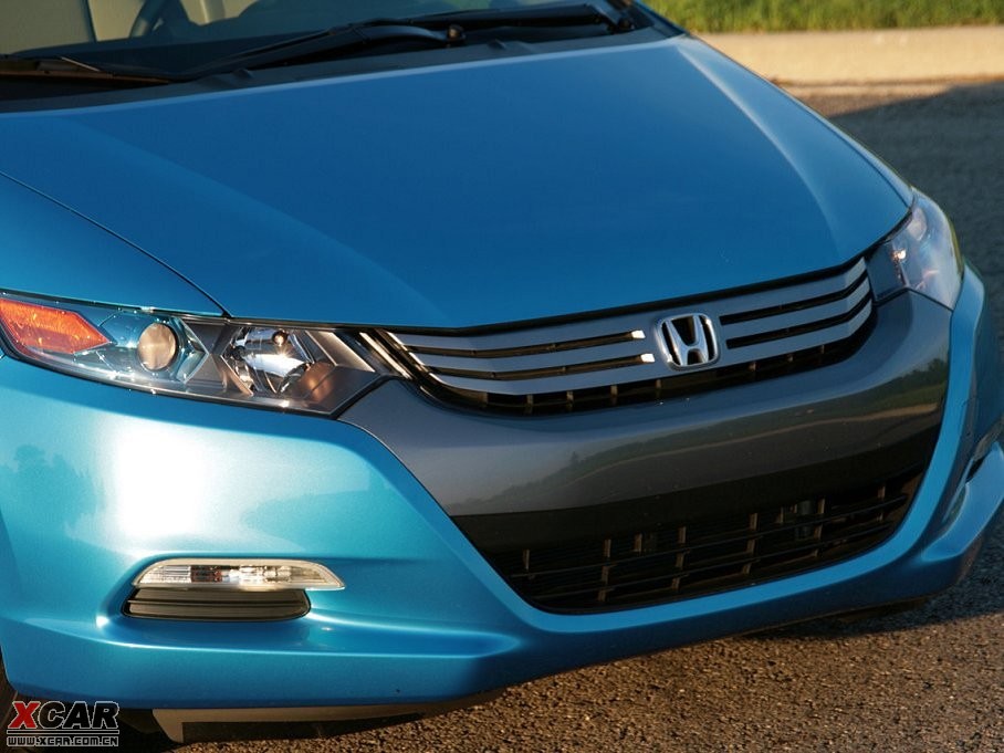 2013���Insight 