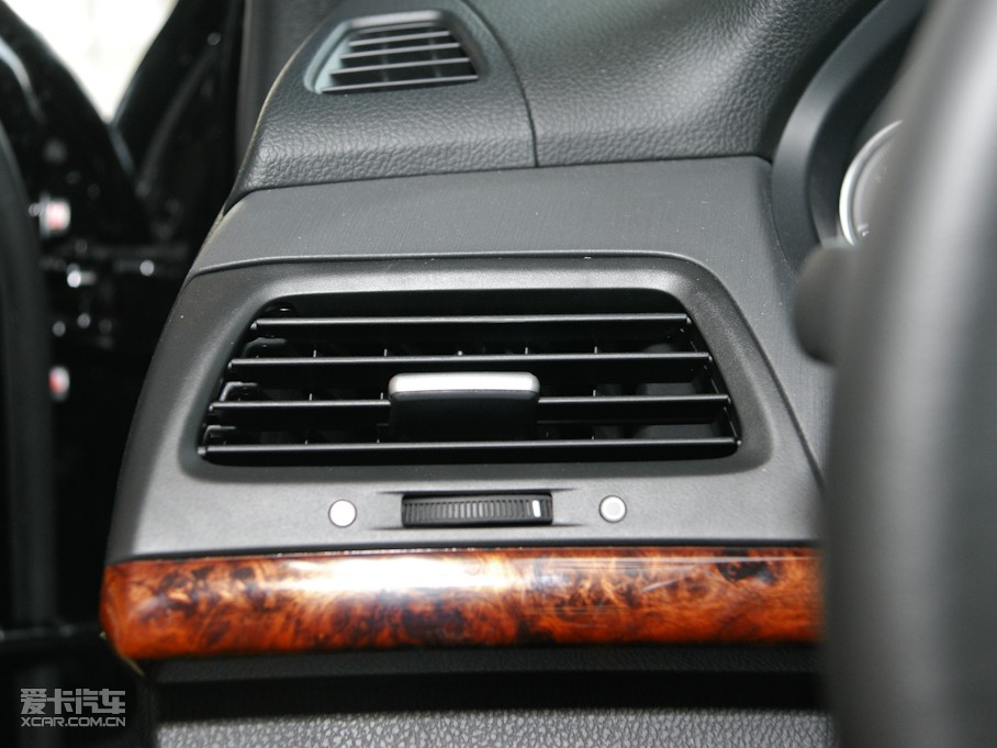 2011ԊD 3.5L Ԅ(dng)Ş