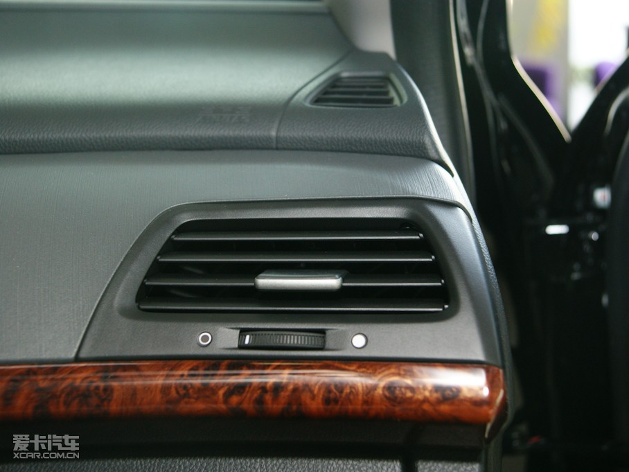 2011ԊD 3.5L Ԅ(dng)Ş