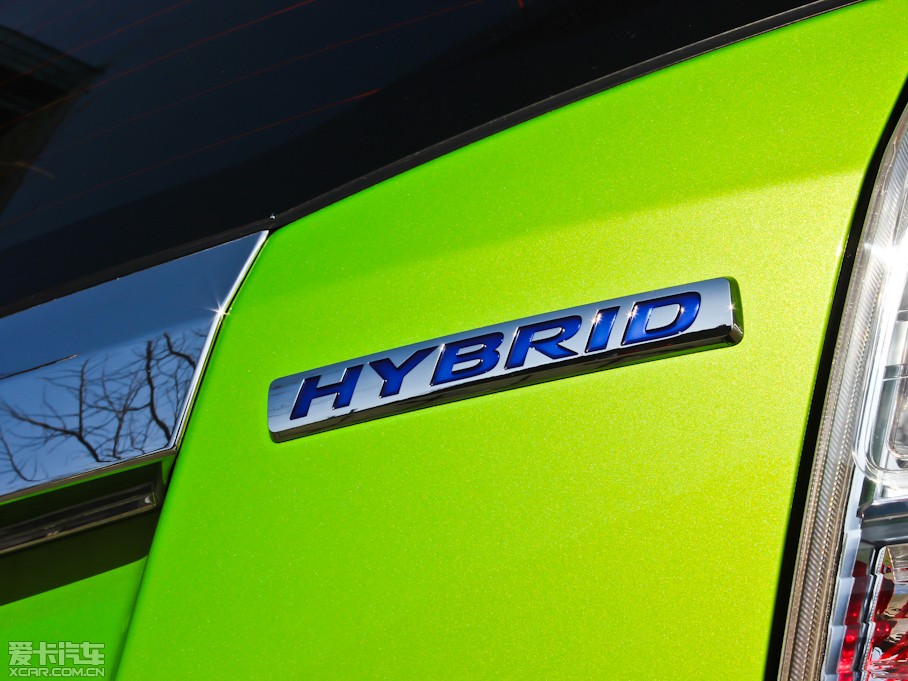 2013wHybrid 1.3L Hybrid