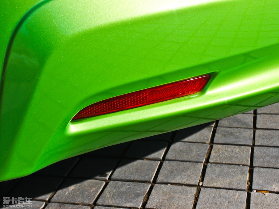 2013wHybrid 1.3L Hybrid