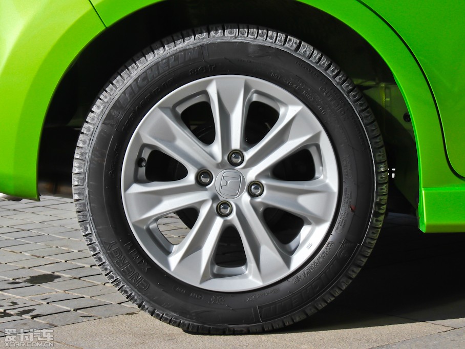 2013wHybrid 1.3L Hybrid