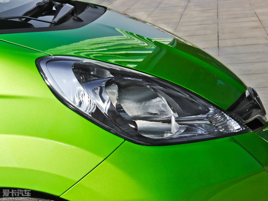 2013wHybrid 1.3L Hybrid