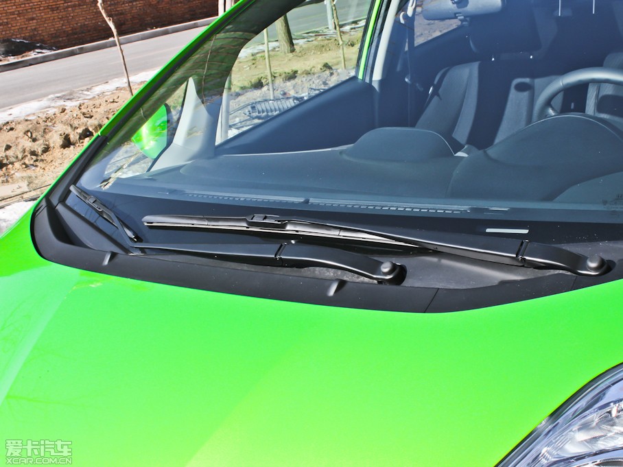 2013wHybrid 1.3L Hybrid